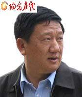 王华元与王美玲的照片,照片中的温馨瞬间